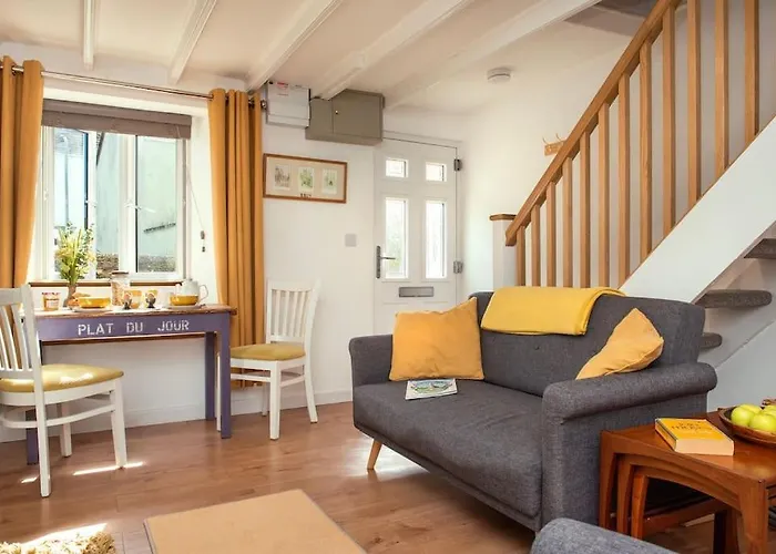 Country Cottage In Quaint Village, Bere Alston, Near Tavistock